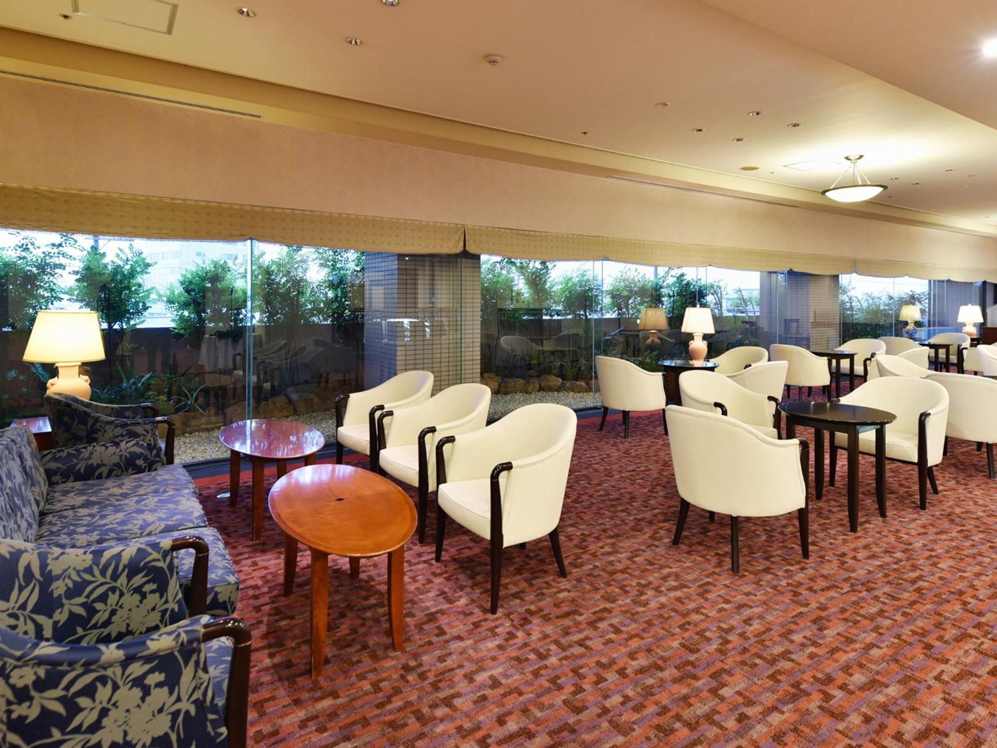 Hotel Crown Palais Chiryu Экстерьер фото
